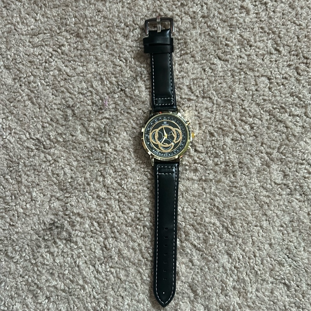 SHAARMS unisex black/gold watch never‎ worn NWOT adjustable size